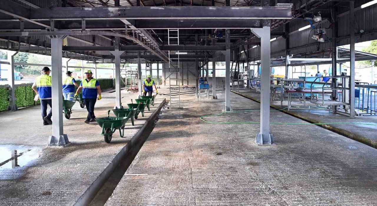 Bahçelievlerde kurban kesimi modern tesiste gerçekleşti