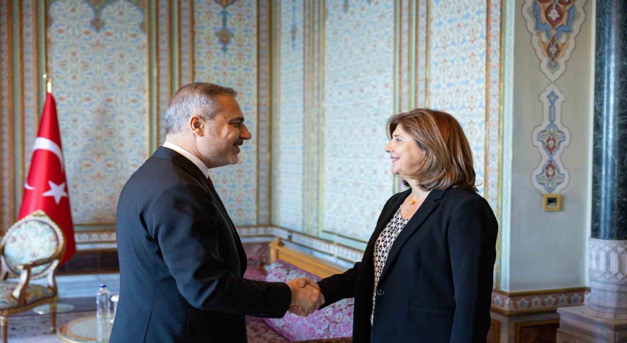 Bakan Fidan, BM Kıbrıs Şahsi Temsilcisi Holguni kabul etti