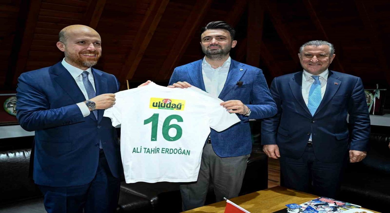Bakan Osman Aşkın Bak ve Bilal Erdoğandan Bursaspora ziyaret