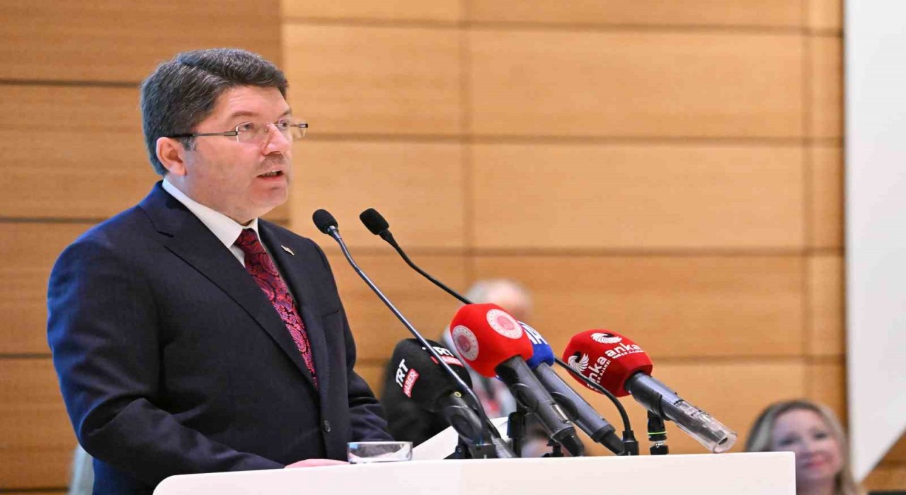 Bakan Tunç: 2002 yılında bin 231 olan noterlik sayısını yüzde 94 artışla 2 bin 385e çıkardık