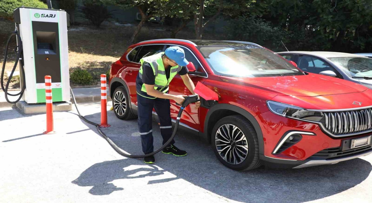 Bakan Uraloğlu: Elektrikli araç şarj soket sayısı 29 bin 496ya yükseldi