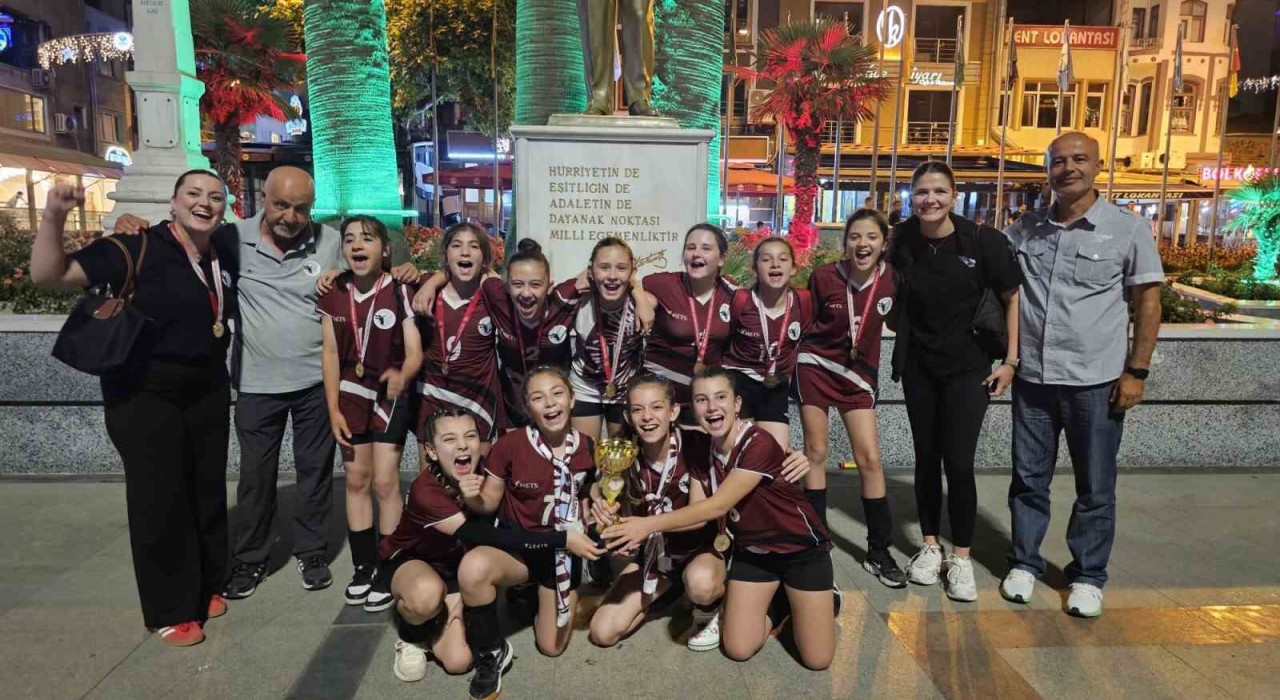 Bandırmanın minik sultanları Balıkesir şampiyonu oldu