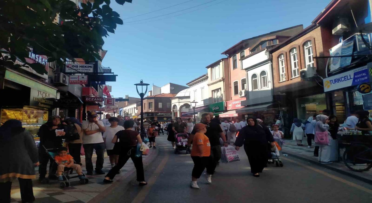 Bartında Arefe yoğunluğu
