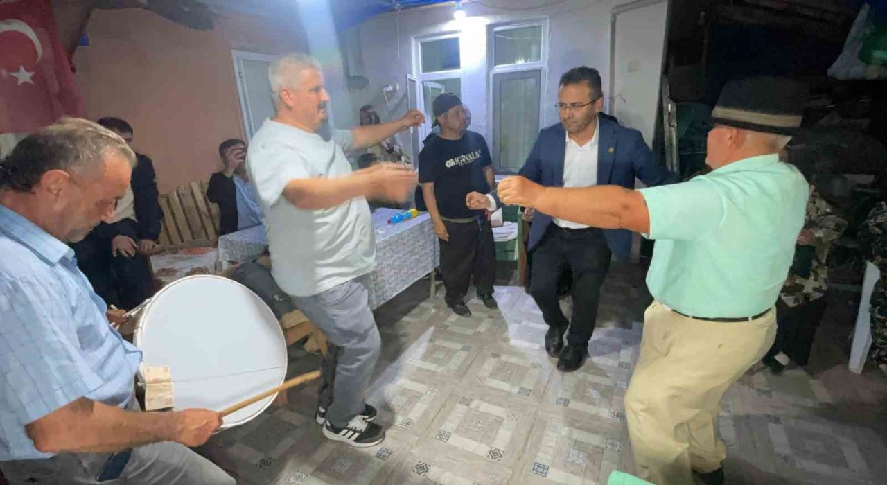 Bartında bir asırdır süren ilginç bayram geleneği