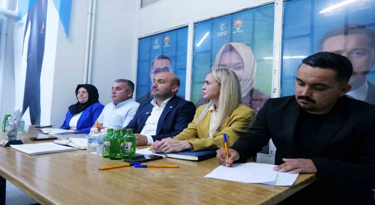 Başkan Albayrak, Beylikovada istişarelerde bulundu