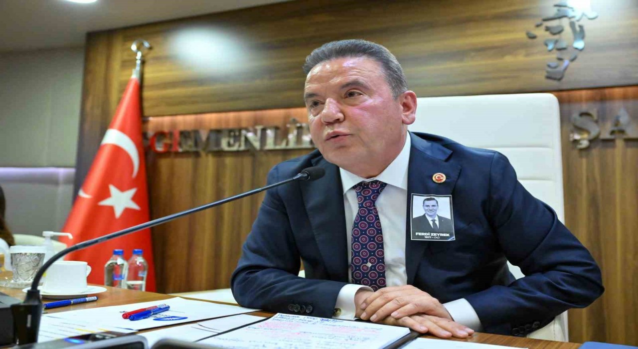 Başkan Böcek : 2025 yılı yatırım programına ek olarak 4. Etap Raylı Sistem Projesi alınırsa seviniriz