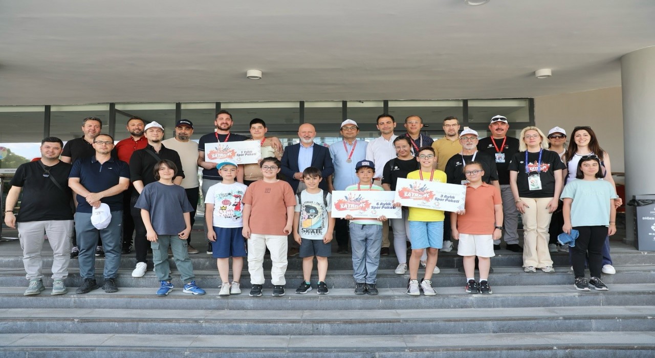 Başkan Çolakbayrakdar: Çocuklarımızı aileleriyle buluşturacak programları artıracağız