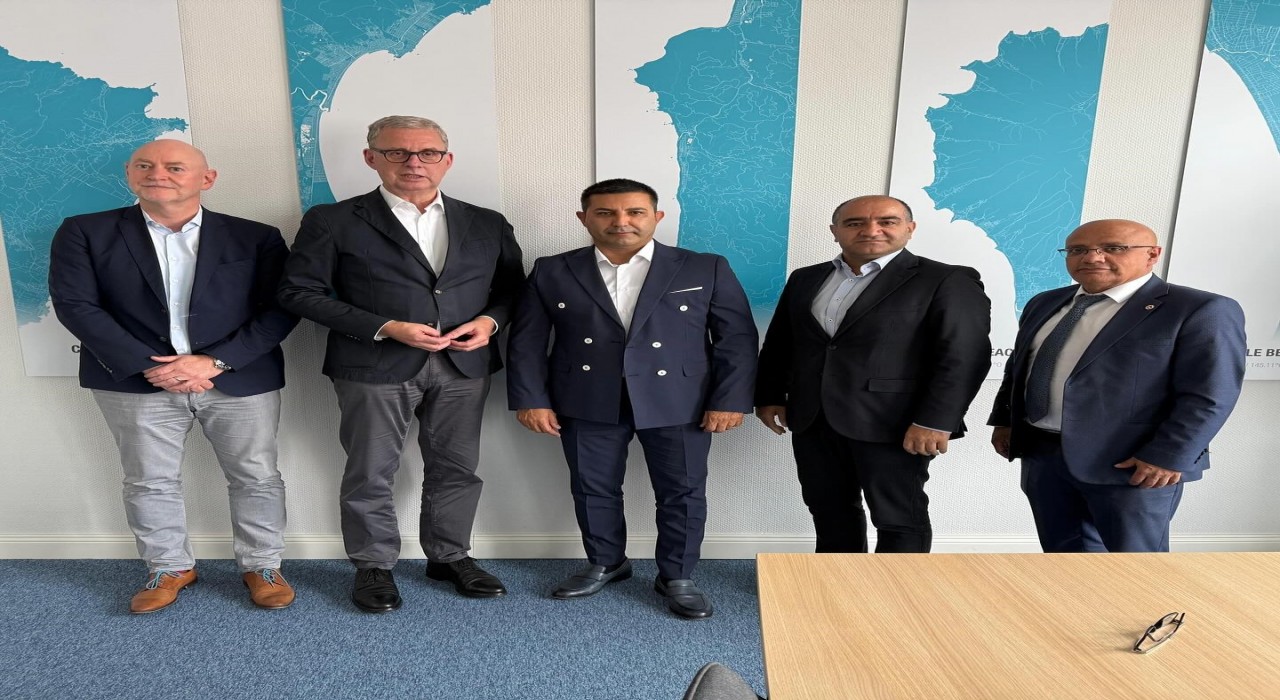 Başkan Günel Berlinde turizmcilerle bir araya geldi
