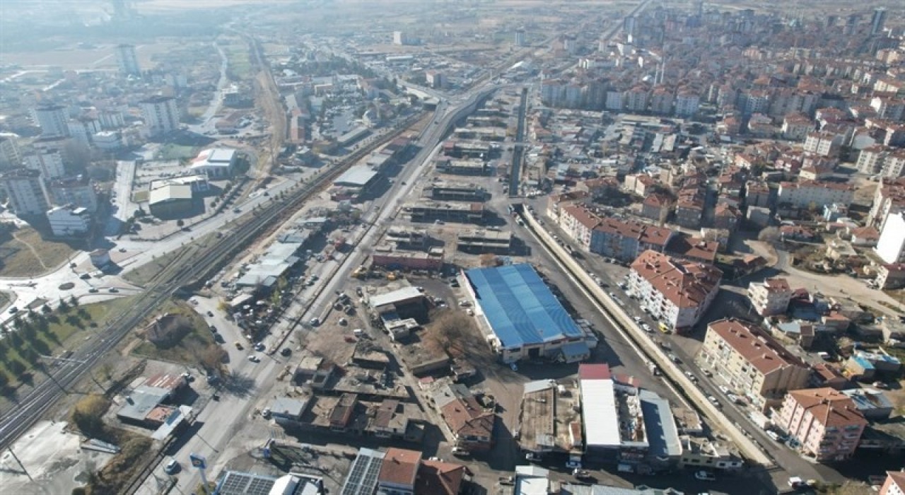 Başkan Özdemir, Niğde Kalesi ve Eski Sanayi Projesindeki son durumu paylaştı