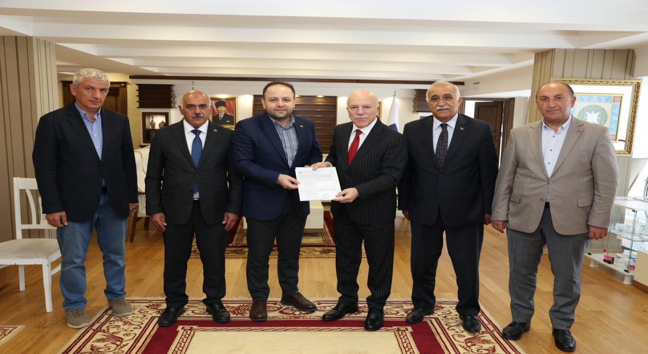 Başkan Sekmenden Ardahana destek