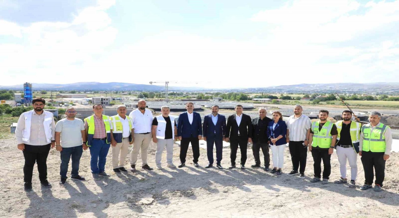 Başkan Şerifoğulları, İleri Biyolojik Atık Su Arıtma Tesisinde incelemelerde bulundu