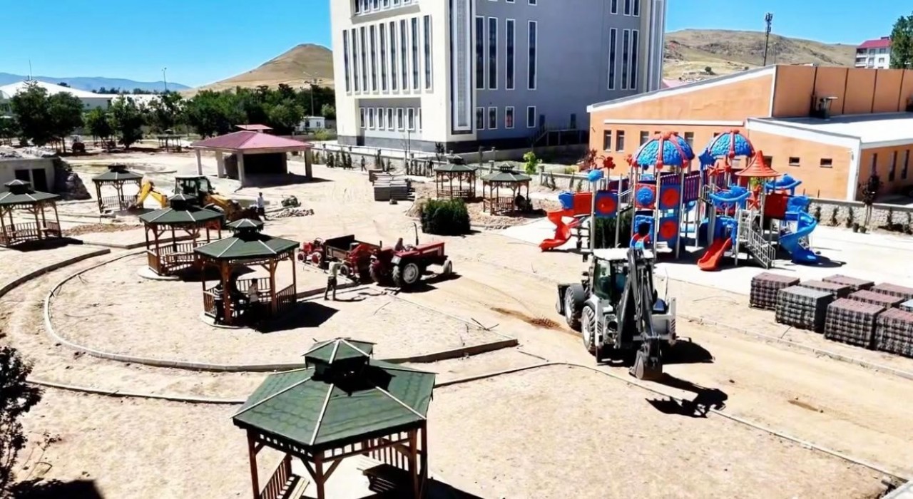 Başkan Taşkından çocuklara özel park