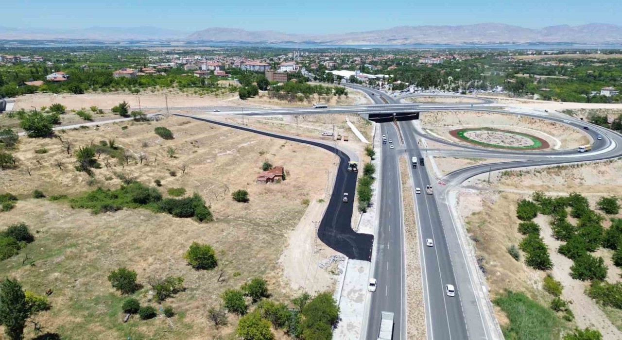 Battalgazide asfalt çalışmaları hız kesmiyor