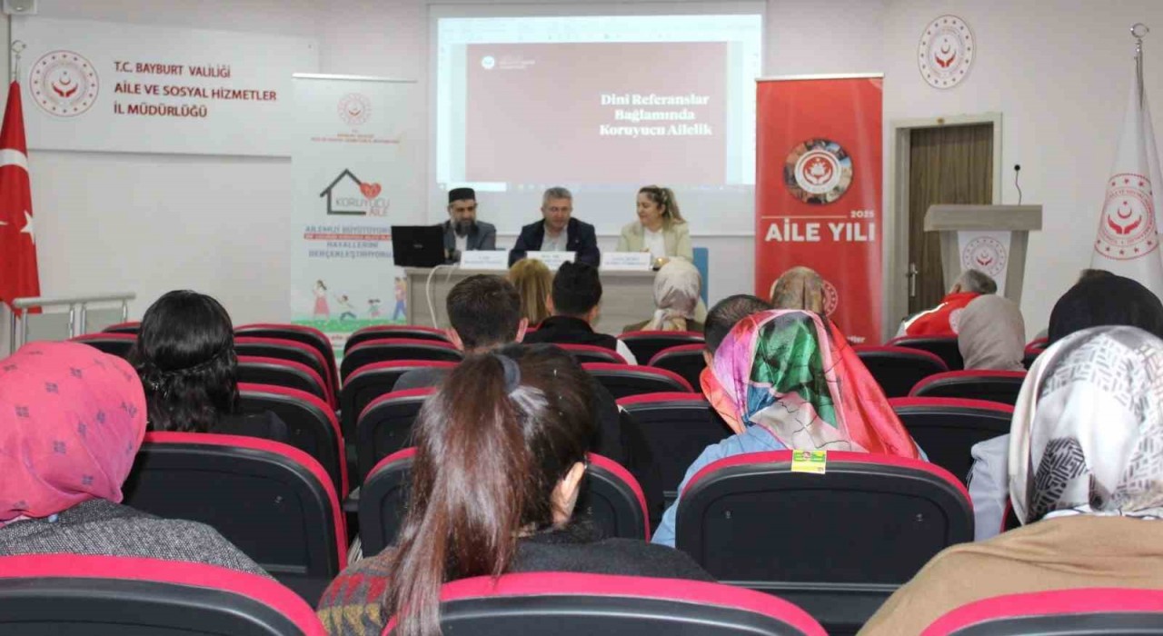 Bayburtta ‘Koruyucu Aile söyleşisi düzenlendi