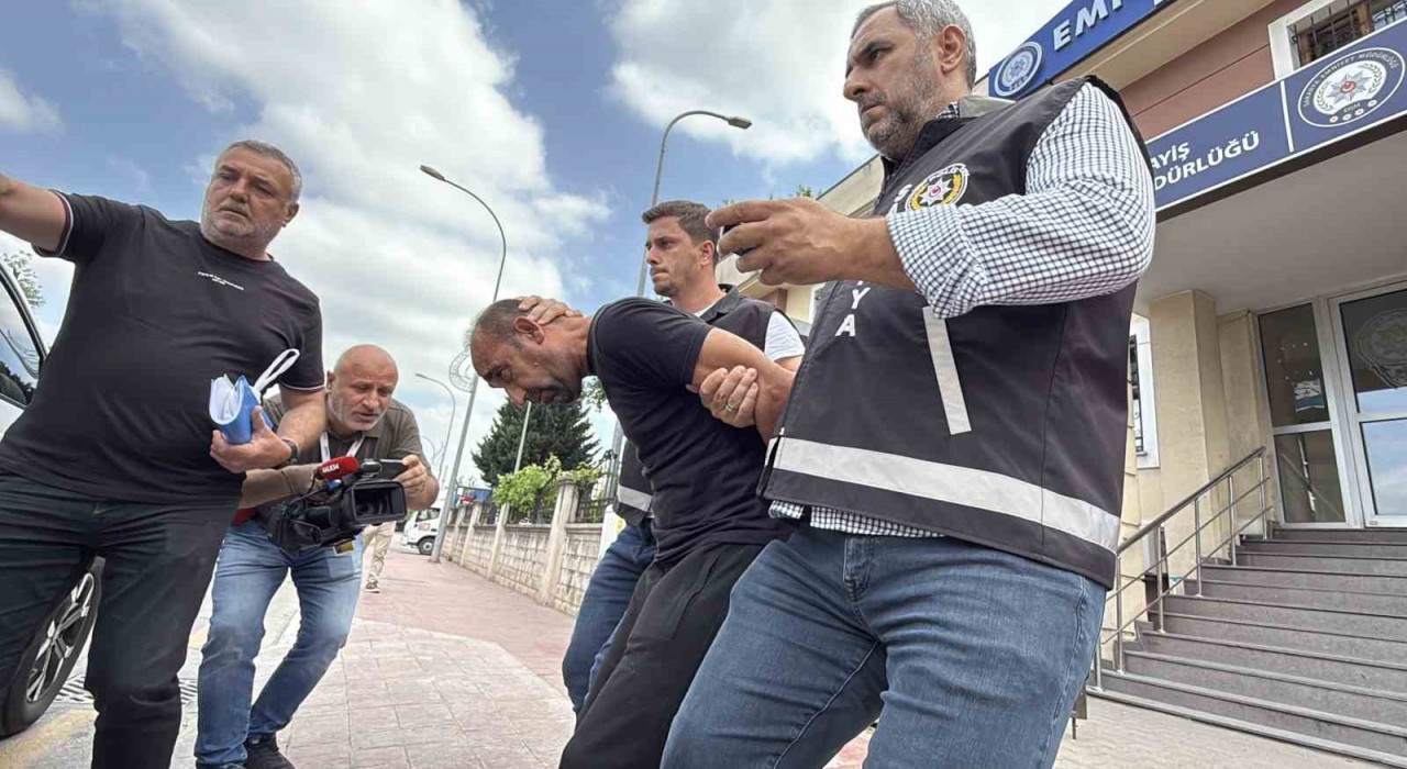 Bayramda eski eşini öldüren zanlı, adliyeye sevk edildi