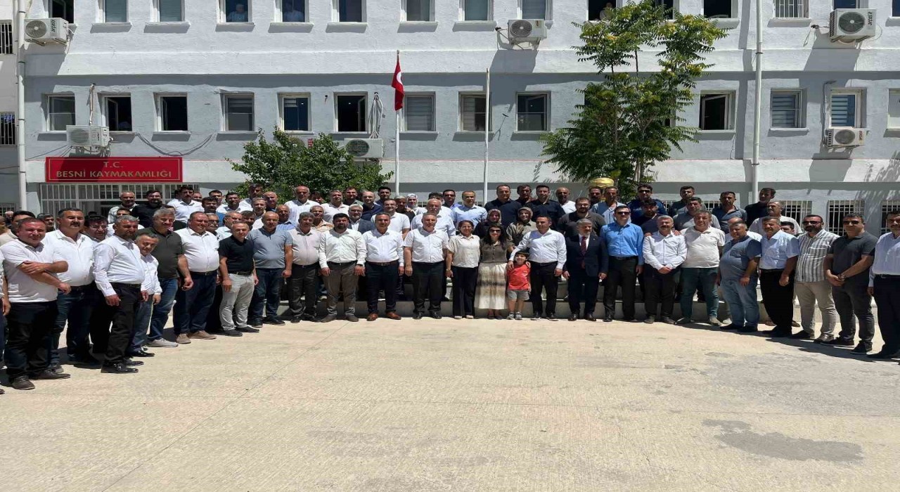 Besni halkından Kaymakam Partala vefa dolu uğurlama