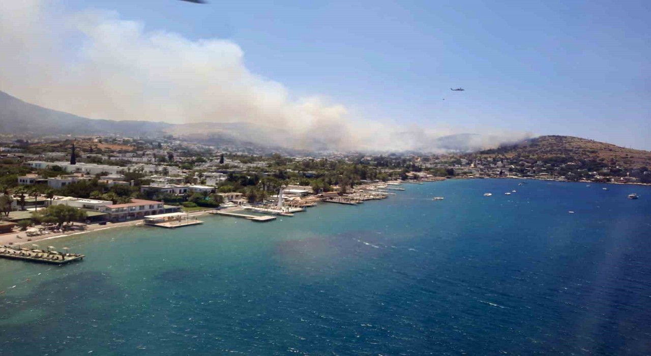 Bodrum Türkbükü makilik yangını devam ediyor