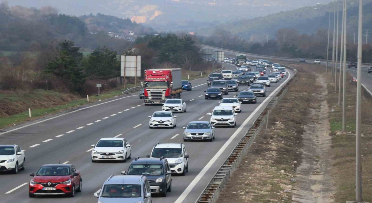 Boluda ağır taşıtların geçişine izin yok