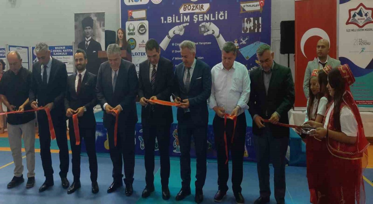 Bozkırda 1. Bilim Şenliği açıldı