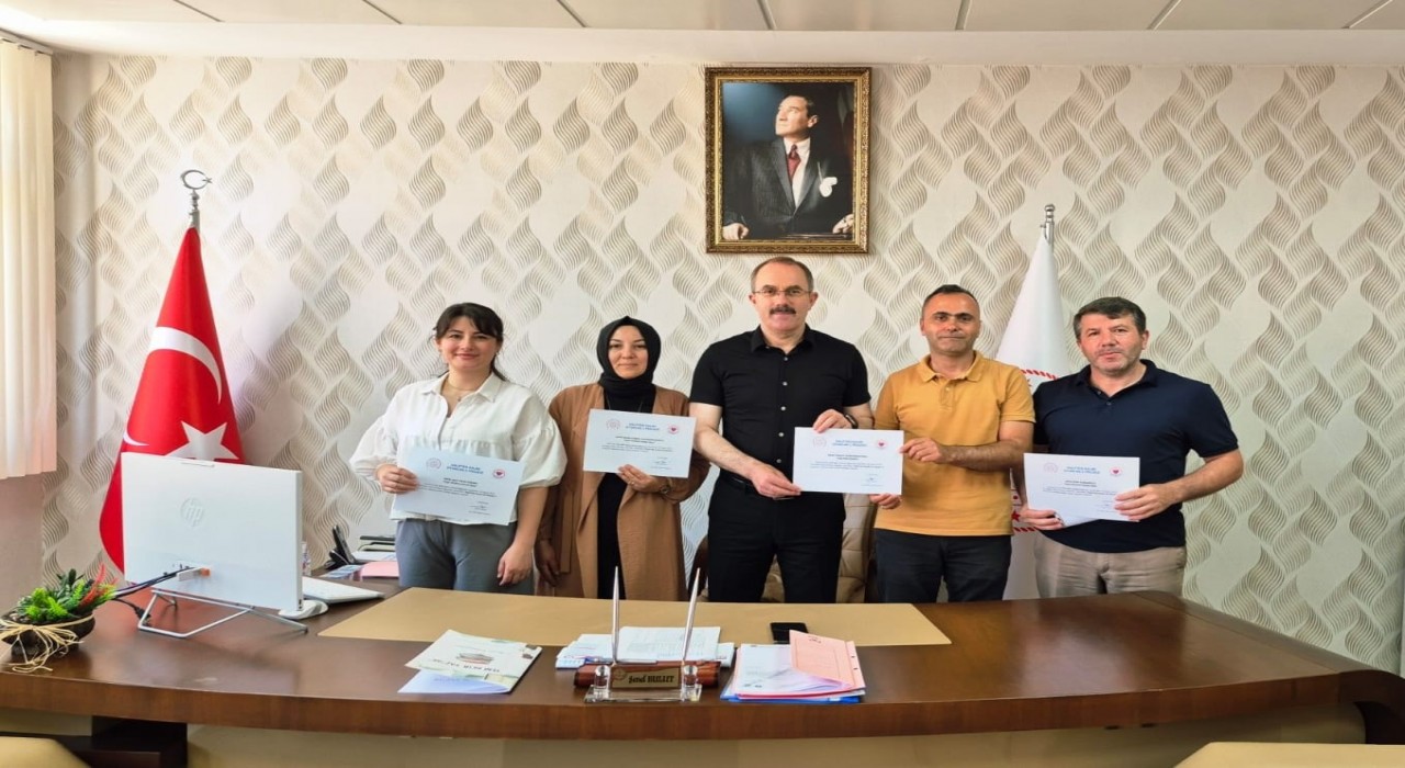 Bulancakta yapılan projeyle 500 çocuğun yüzü güldü