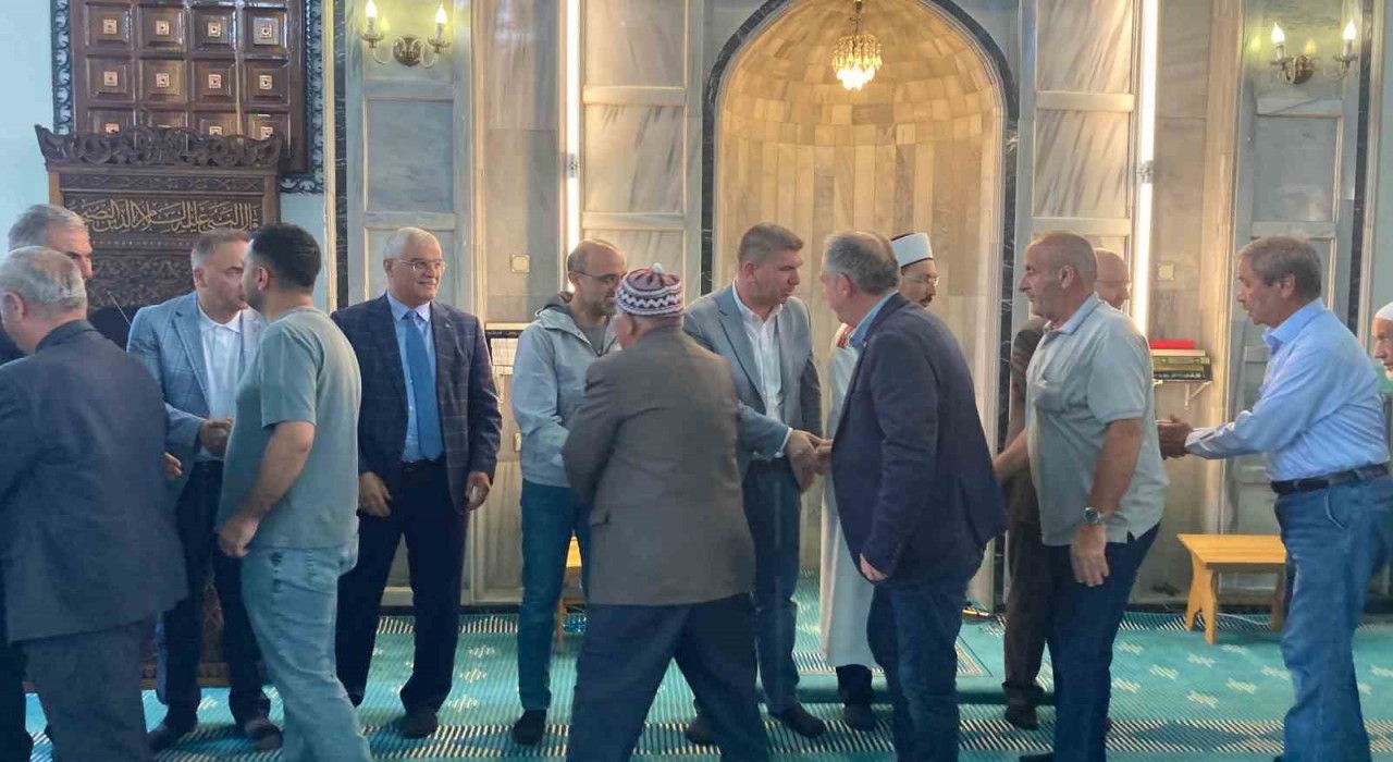 Burdurda Kurban Bayramı namazı eda edildi