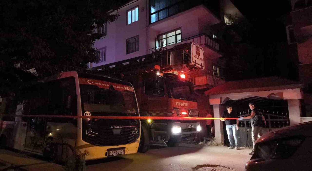 Bursada koca dehşeti: Eşini öldürdü ardından intihar etti