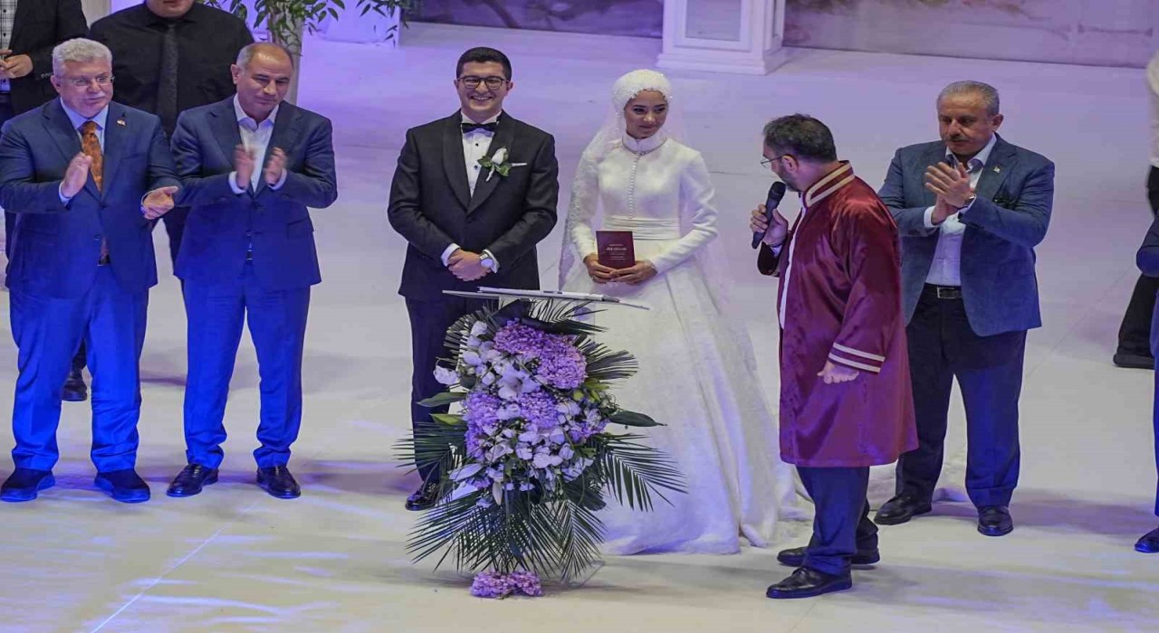 Bursada siyaset, yargı ve iş dünyasını buluşturan nikah