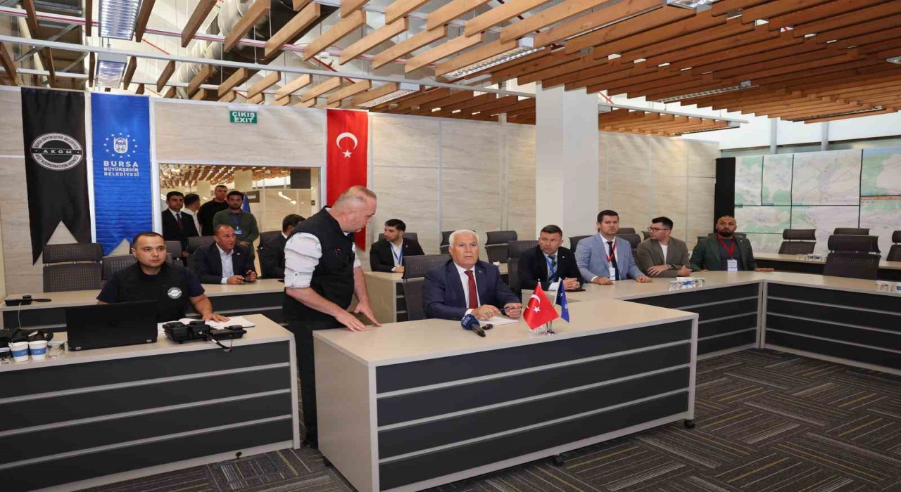 Bursadaki orman yangınına müdahale sürüyor