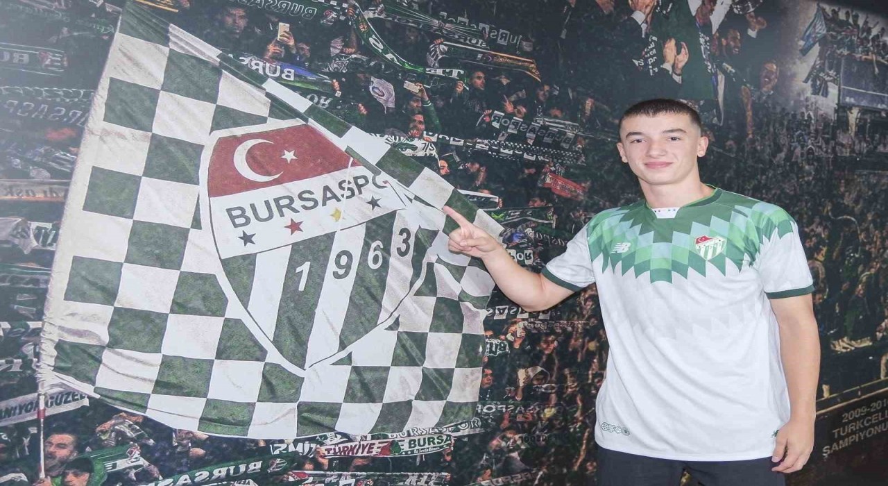 Bursasporda iki iç transfer tamamlandı