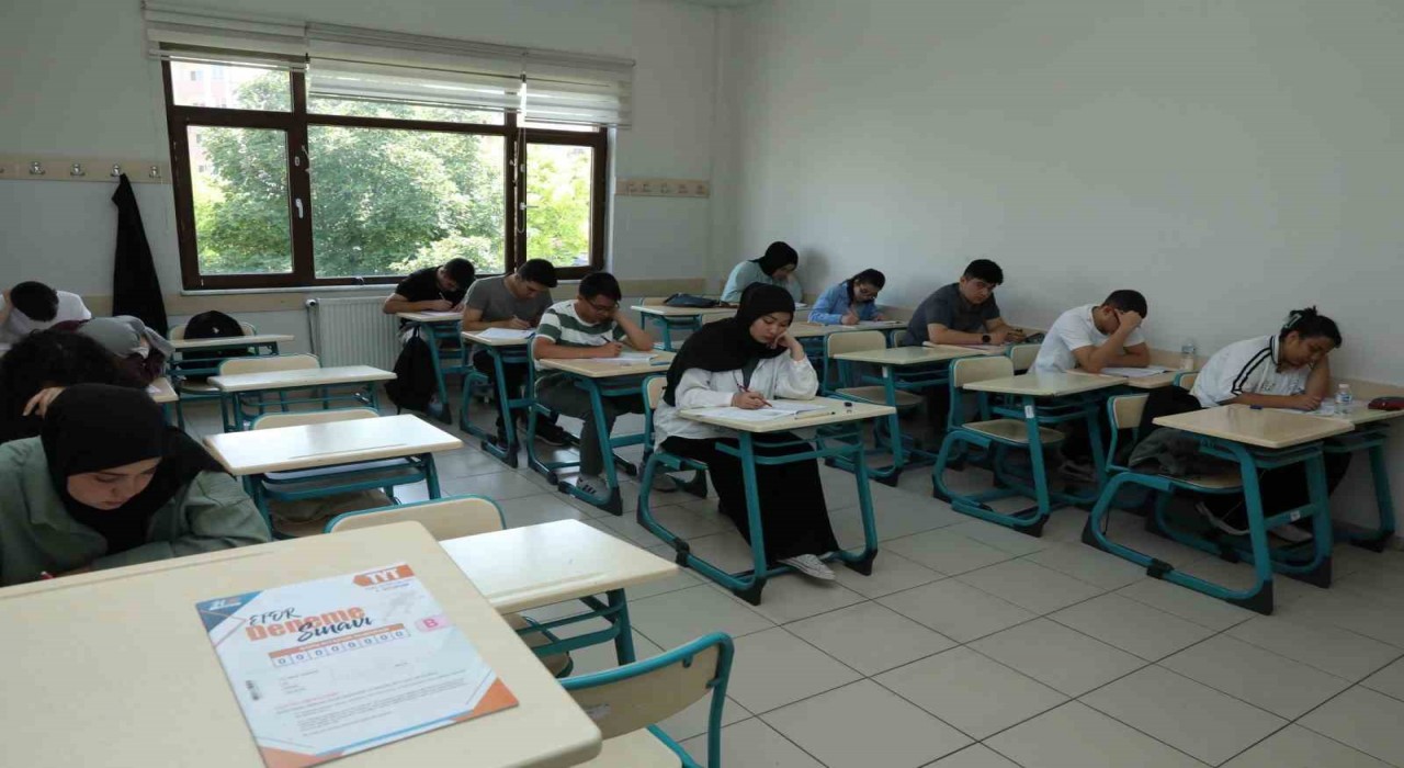 Büyükşehirden öğrencilere yaz kampıyla zeka, dikkat ve motivasyon desteği