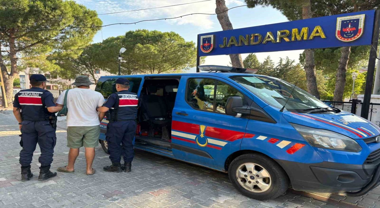 Çanakkale ve Ezinedeki yangınlarda 2 kişi hakkında adli işlem yapıldı