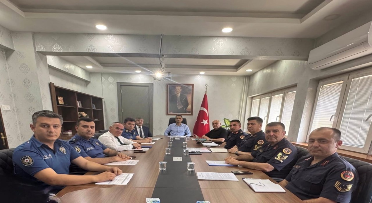 Çaycumada ilk kez yapılacak olan YKS sınavı için toplandılar