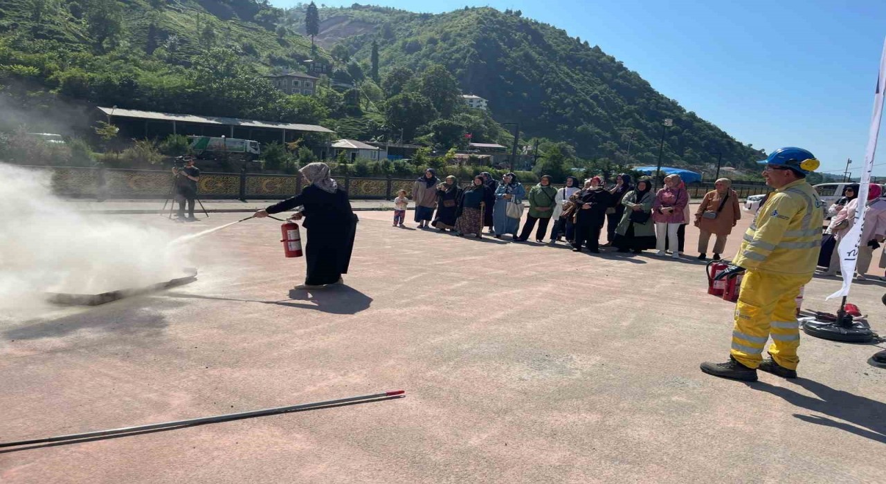 Çayeli Bakırdan Madenlili kadınlara yangın eğitimi