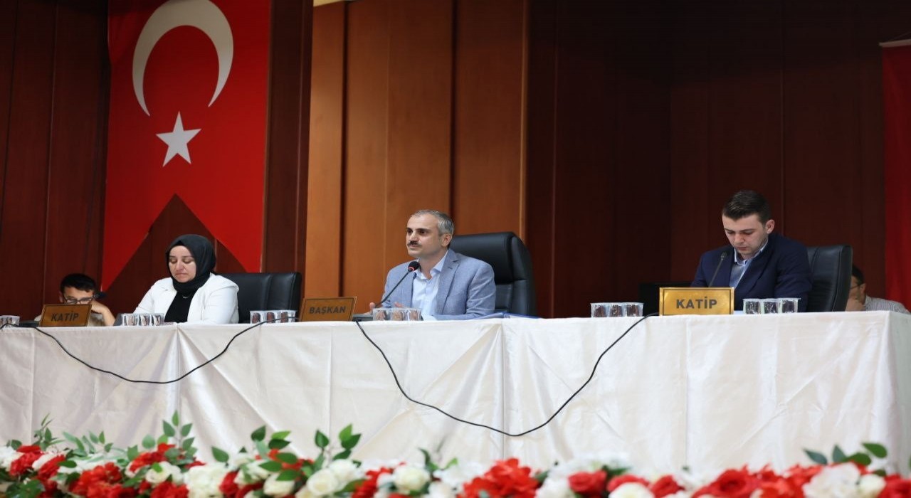 Çayırovada 4 gündem maddesi karara bağlandı