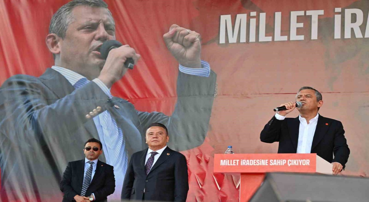 CHP Genel Başkanı Özel: Antalya milletin kalesidir