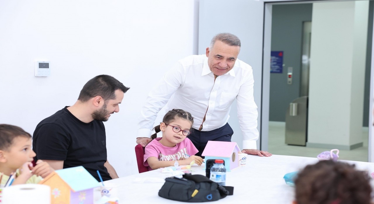 Çocuklar bu kez babalarıyla mutfağa girdi