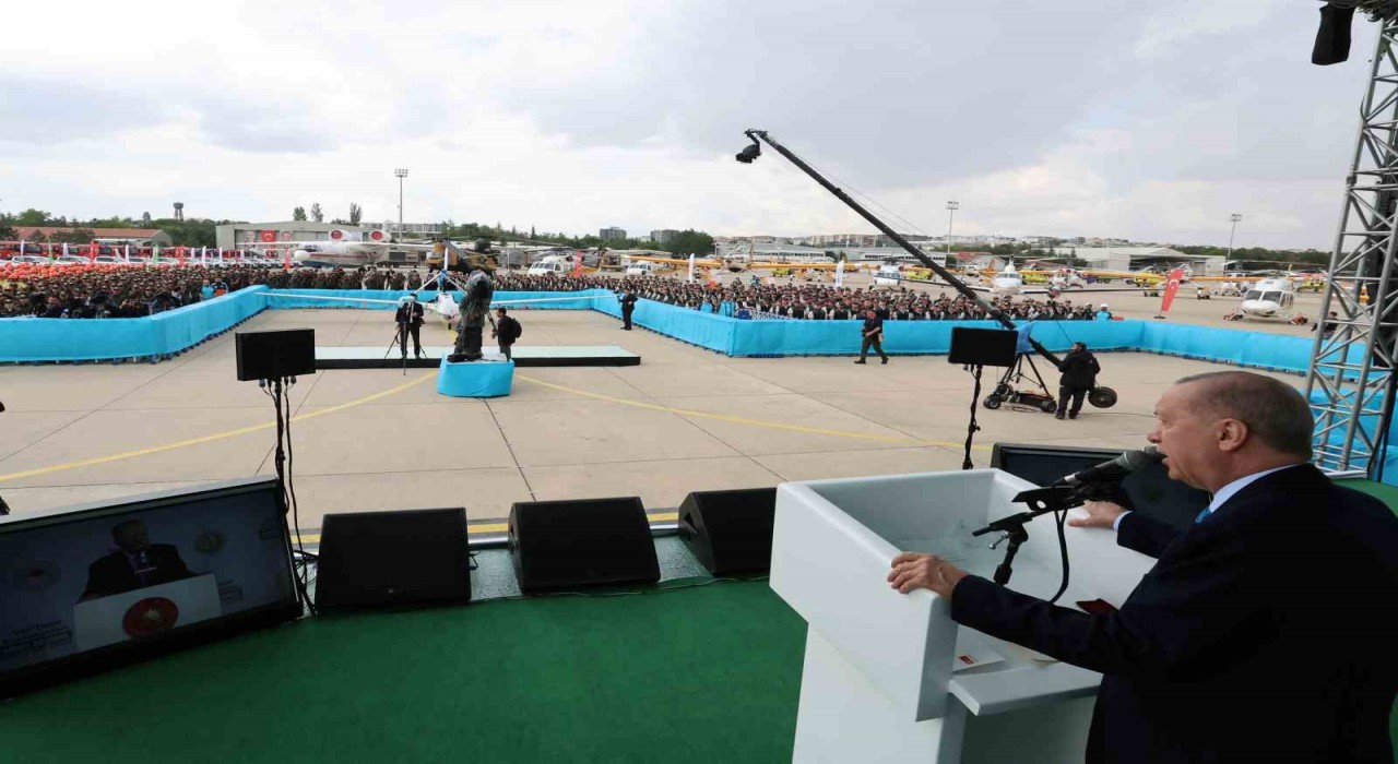 Cumhurbaşkanı Erdoğan: Yangınla mücadelede insansız hava aracı kullanımında Avrupada birinci, dünyada ikinci ülke konumundayız