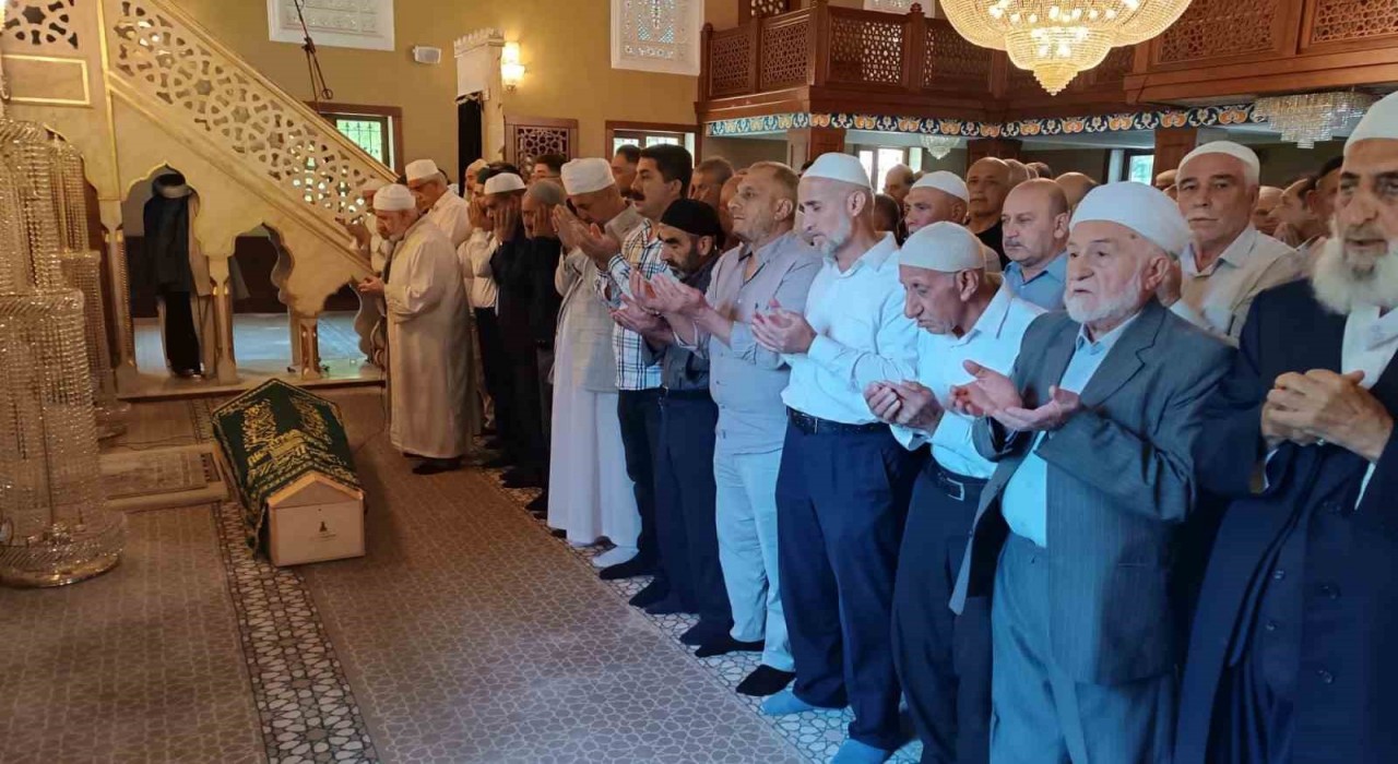 Danıştay hakimi, Batmanda aile mezarlığında toprağa verildi