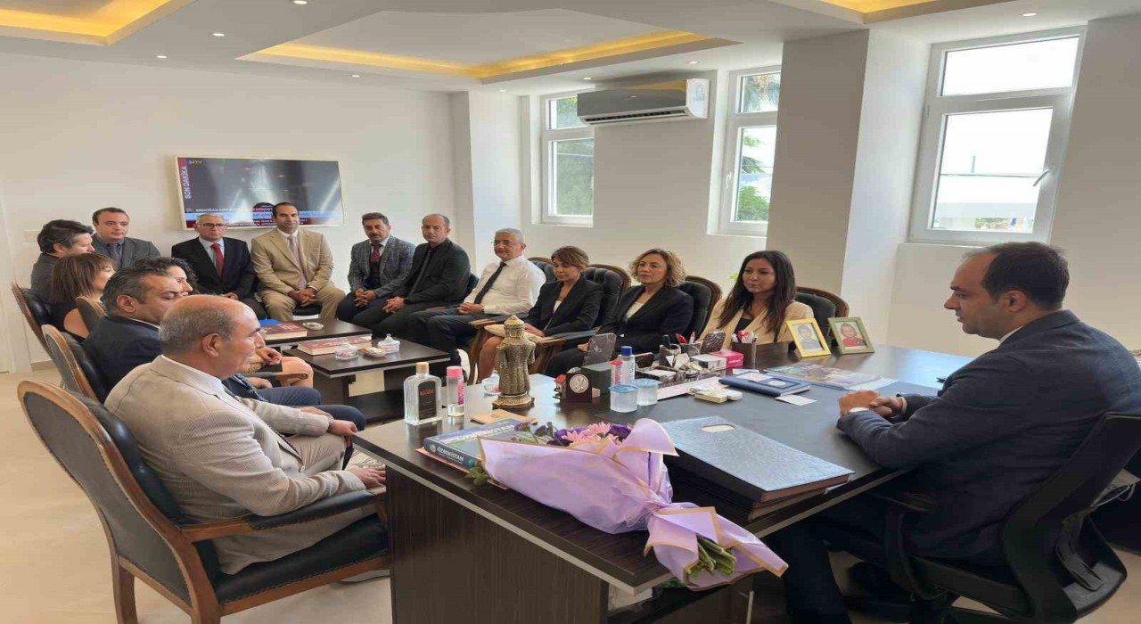 Datçada eğitim yöneticilerine başarı belgesi takdim edildi