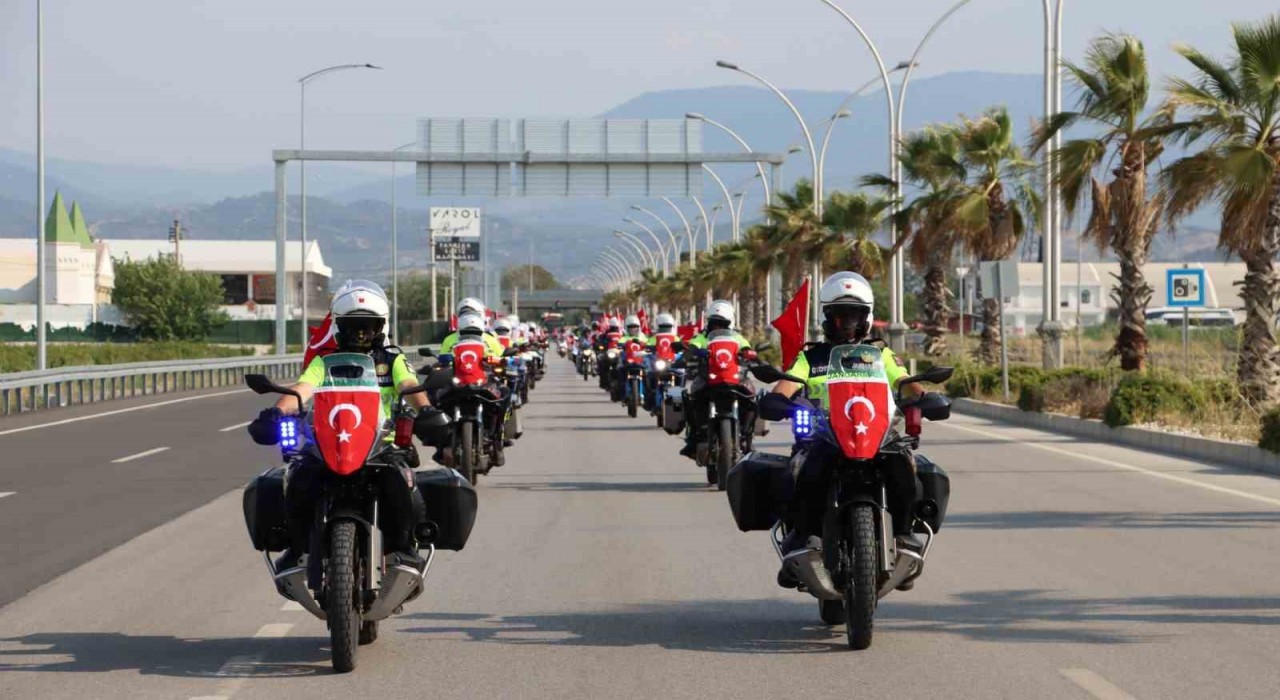 Denizlide Jandarma Teşkilatının 186. Yılına özel kentte konvoy turu