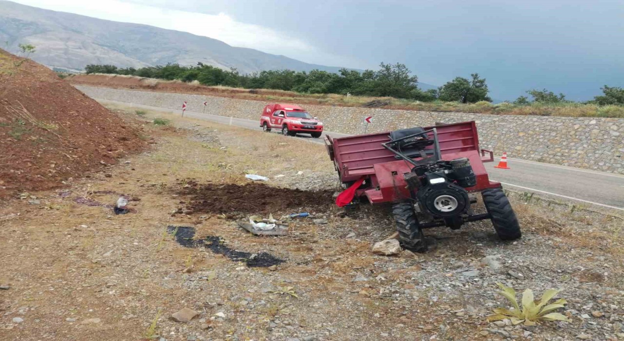 Devrilen çapa motorunun altında kalan sürücü hayatını kaybetti
