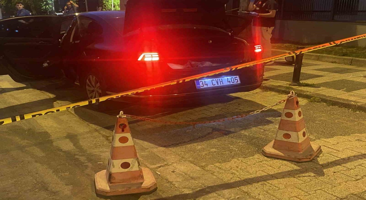 Dilan Polatın koruması silahlı saldırıya uğradı