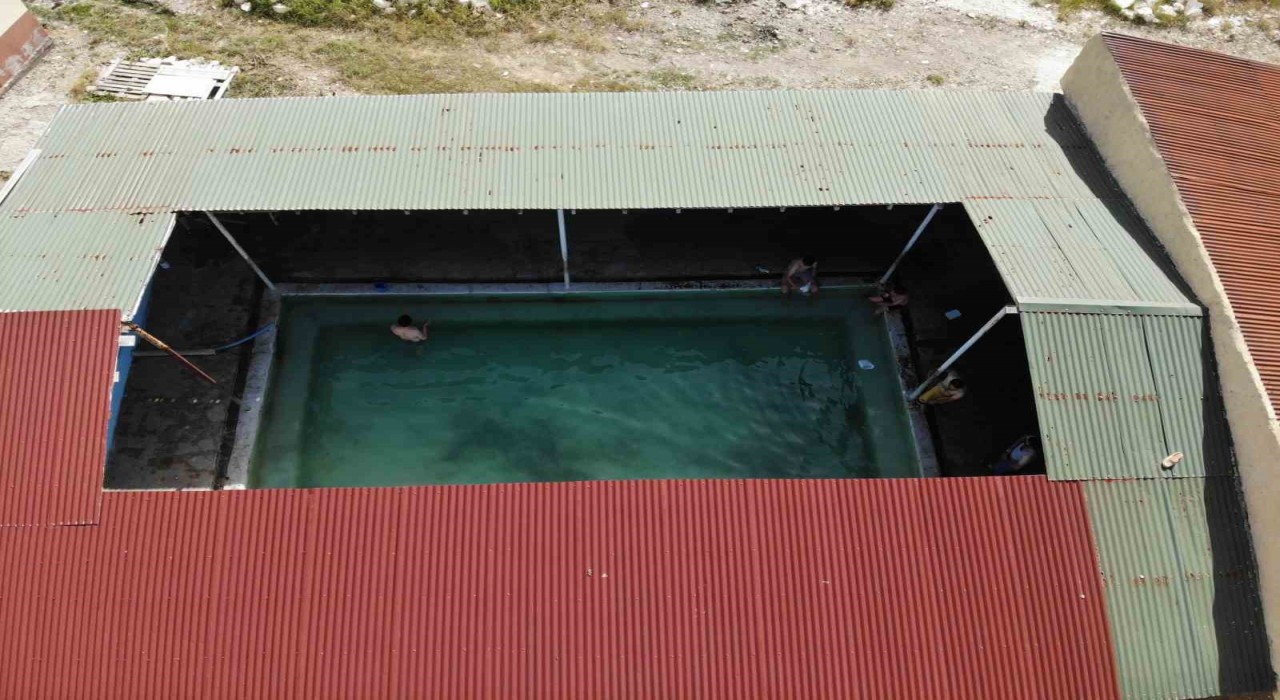 Diyadin Kaplıcaları şifalı suyuyla ziyaretçilerini ağırlıyor