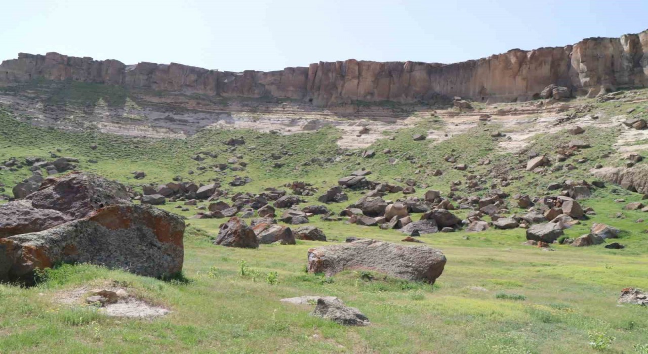 Diyadinin kalbindeki sessizlik; Meya Mağaraları