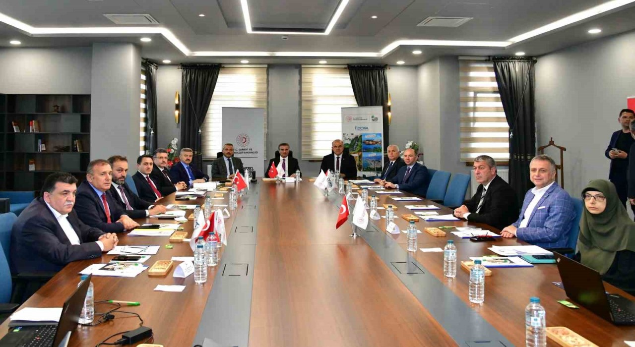 DOKAnın Yönetim Kurulu Rizede toplandı