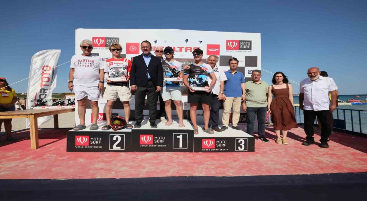 Dünya Motosurf Şampiyonasında final heyecanı Çeşmede yaşandı