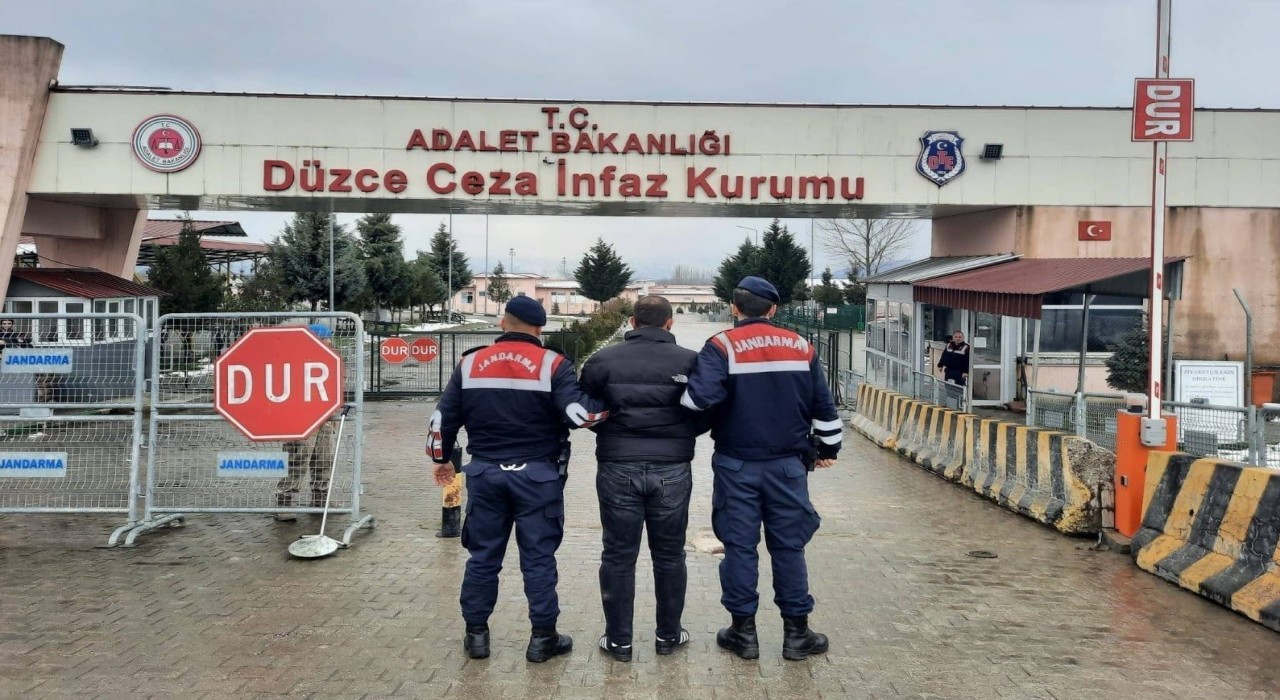 Düzcede aranan 21 bin 700 kişi sorgulandı 20 kişi tutuklandı