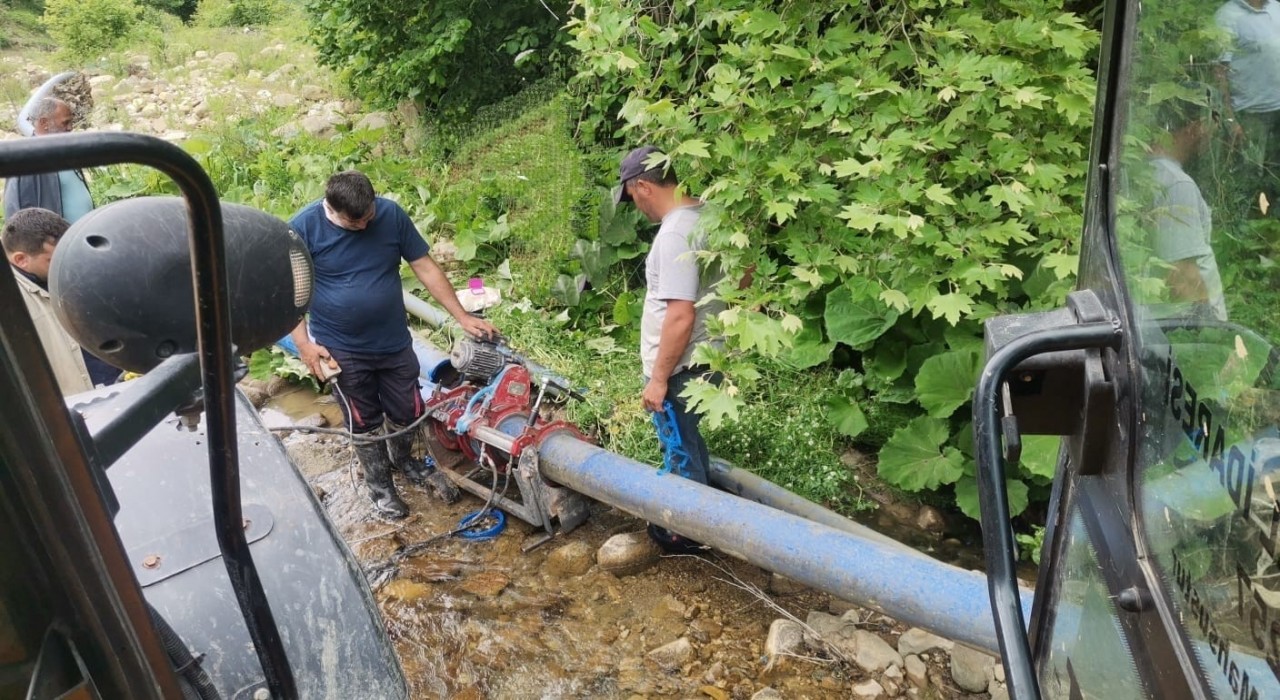 Düzcede köylerde su arızalarına anında çözüm