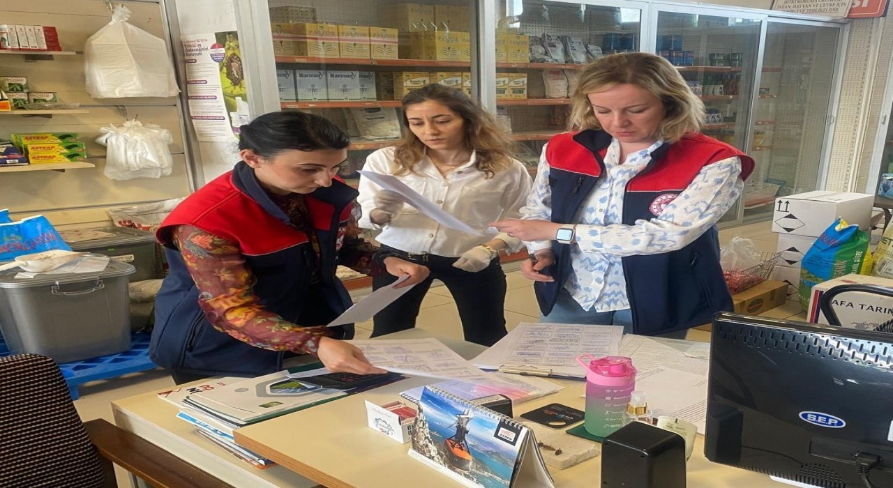 Düzcede zirai ilaç bayilerine denetim