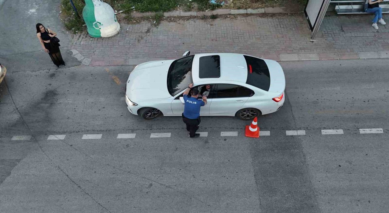 Edirnede Kurban Bayramında yüzlerce araç kontrol edildi